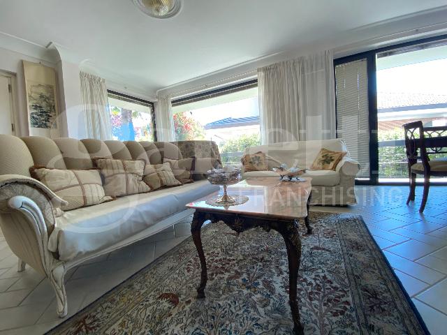 Villa in Via Santo Janni Pescinola 9, Formia - Foto 1