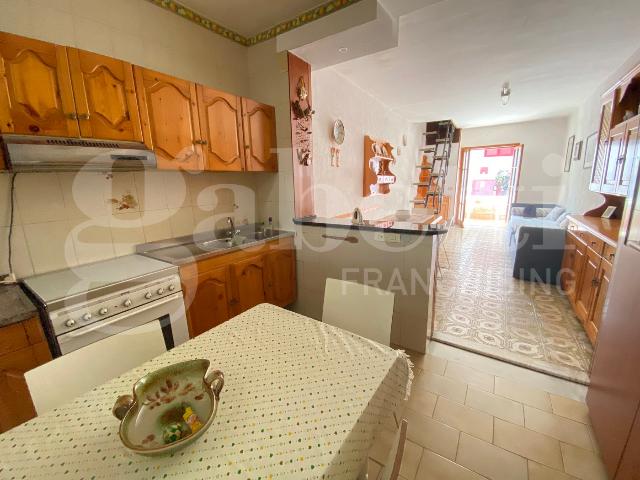 3-room flat in Via Appia Lato Napoli 116, Formia - Photo 1