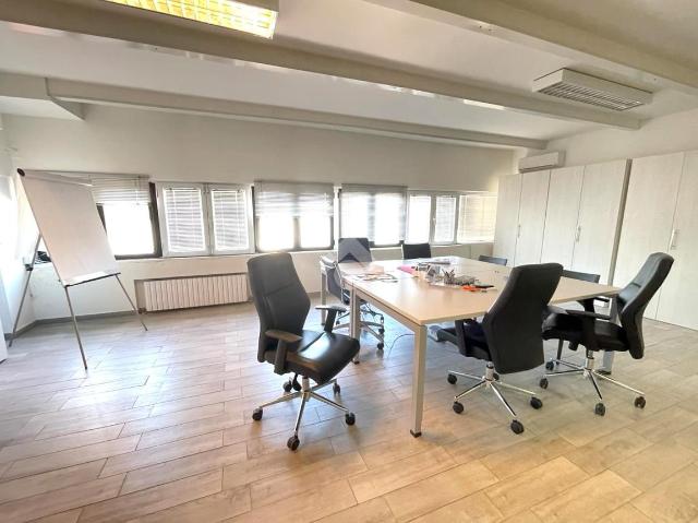 Office in Via della Biscia 256, Padova - Photo 1