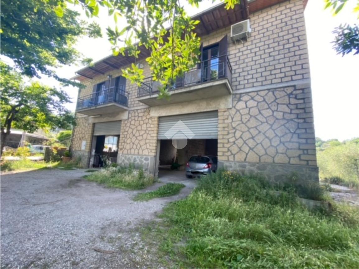 Villa in vendita a Bagnoregio