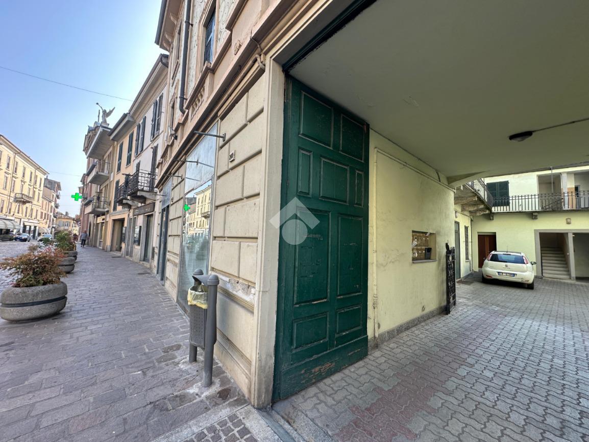 Negozio in Via Emilia 207, Broni, {3} - Foto 2