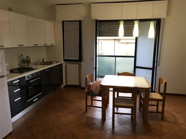 3-room flat in Via Pisa, Massa - Photo 1