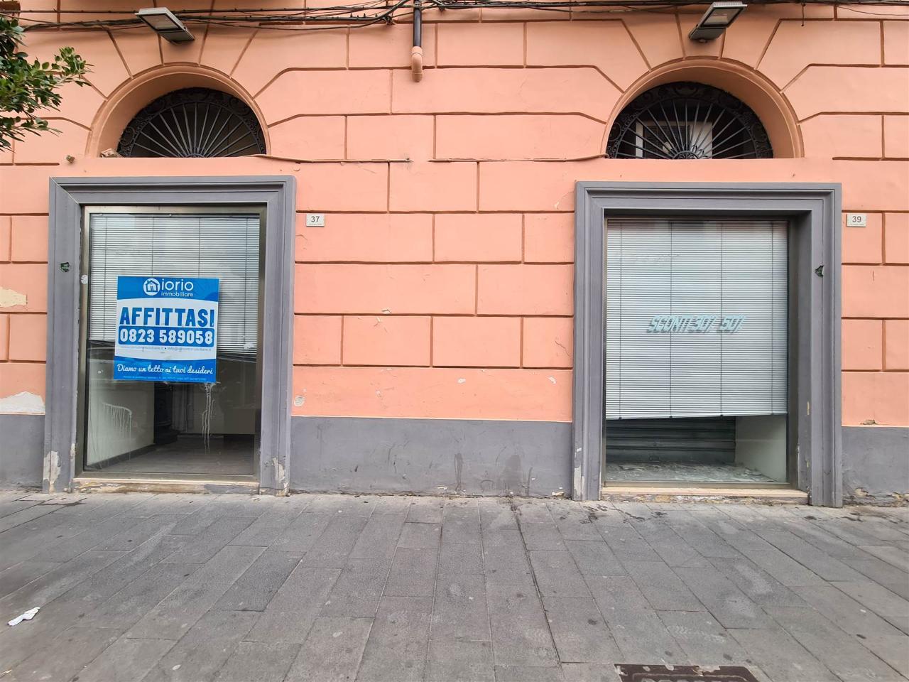 Negozio in Corso Garibaldi, Santa Maria Capua Vetere, {3} - Foto 2