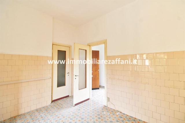 3-room flat in Via Garibaldi, Canegrate - Photo 1