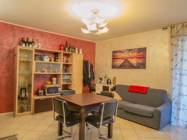 2-room flat in {3}, - Photo 1