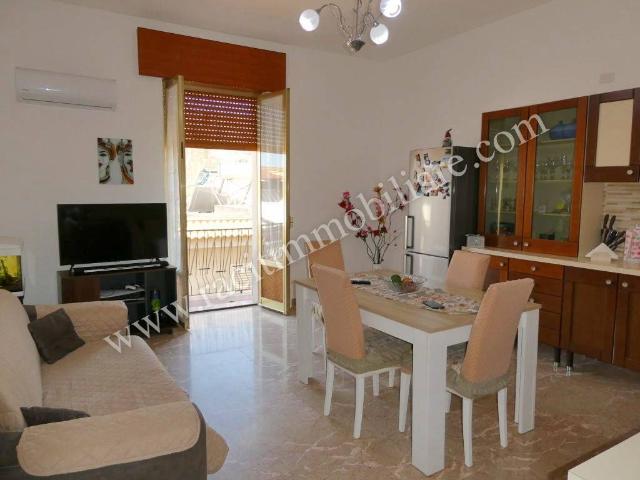 4-room flat in Via Scicli 7, Pozzallo - Photo 1