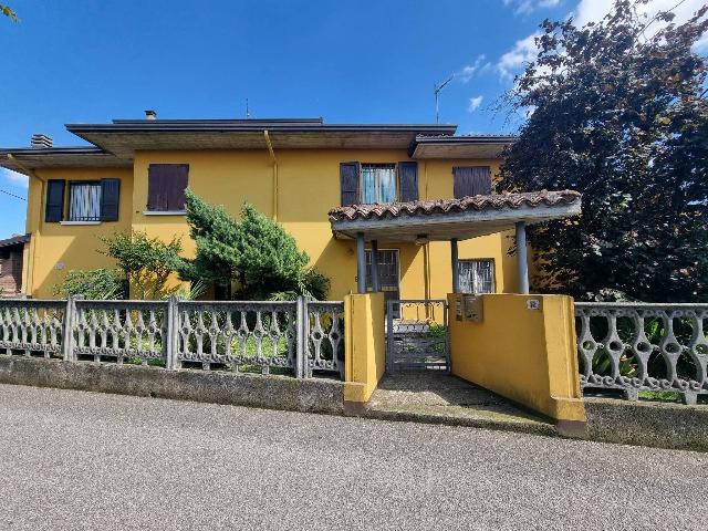 Villa in Via Monteroseo 12, Bedizzole - Foto 1