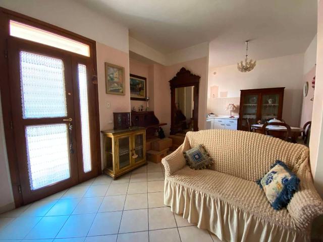 3-room flat in Via Giuseppe Giusti, Poggibonsi - Photo 1