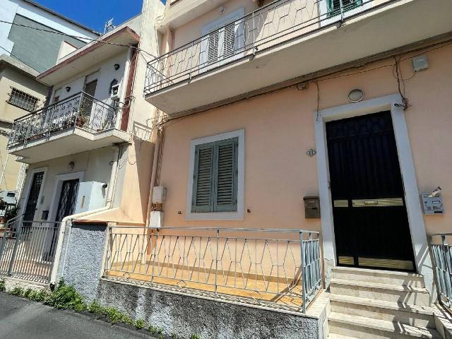 Casa indipendente in Via Vicinale in Tremestieri, Messina - Foto 1