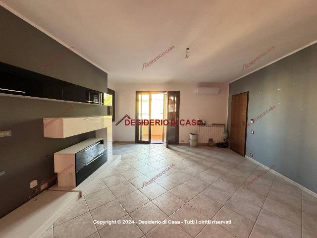 4-room flat in {3}, Via Federico II 70 - Photo 1