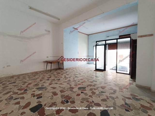 Negozio in Via Alcide De Gasperi 32, Bagheria - Foto 1