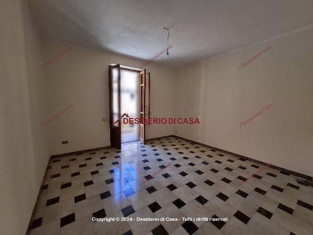 Apartament in {3}, Via Alcide De Gasperi - Photo 1