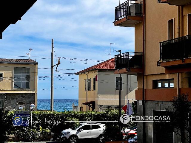 2-room flat in Via dei Fiori 15, Borgio Verezzi - Photo 1