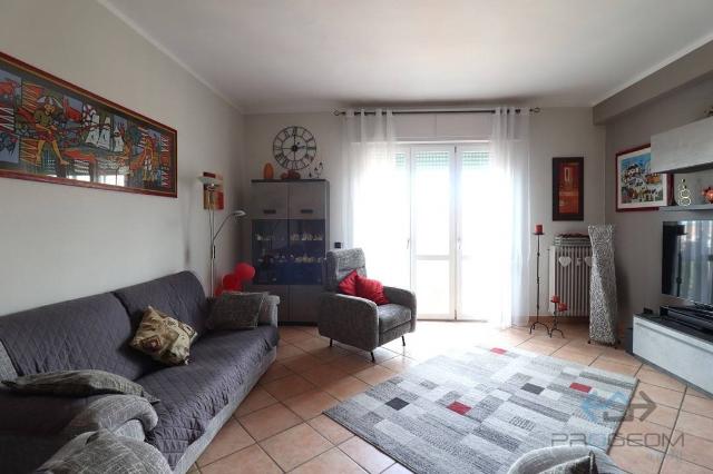 4-room flat in Via Alcide De Gasperi 47, Cascina - Photo 1