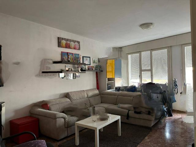 4-room flat in Via Montegrappa, Cornuda - Photo 1