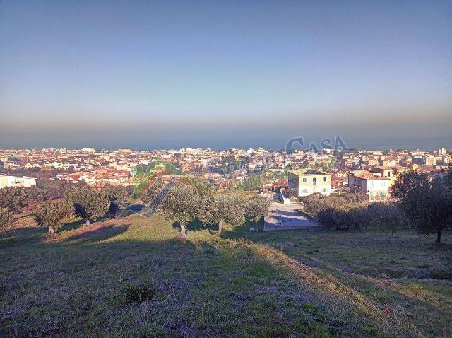 Terreno edificabile in Via I. Graziani, Tortoreto - Foto 1