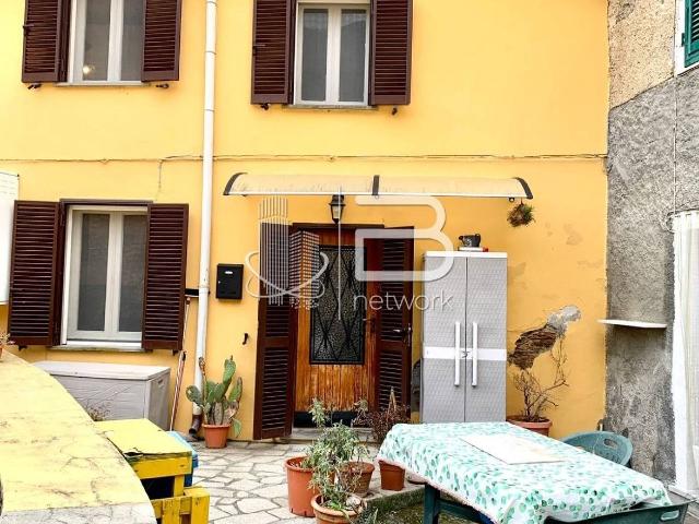 Casa indipendente in Via Canaletto, Montignoso - Foto 1