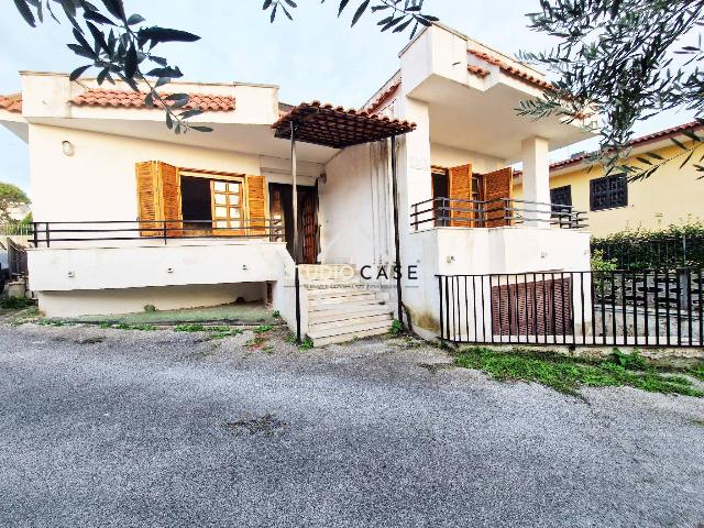 Villa in Via Monte Nuovo Licola Patria 122, Pozzuoli - Foto 1