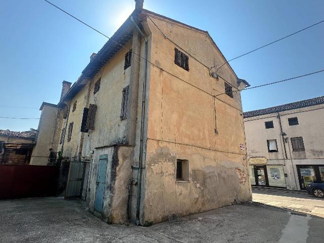 Casa indipendente in Via Roma, Rossano Veneto - Foto 1