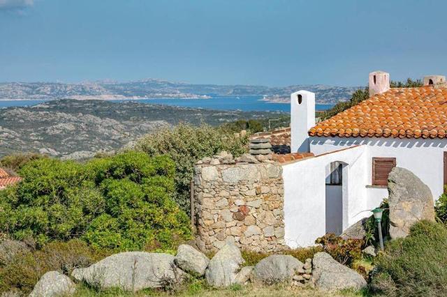 Mansion in Via Capizza di Vacca, Santa Teresa Gallura - Photo 1