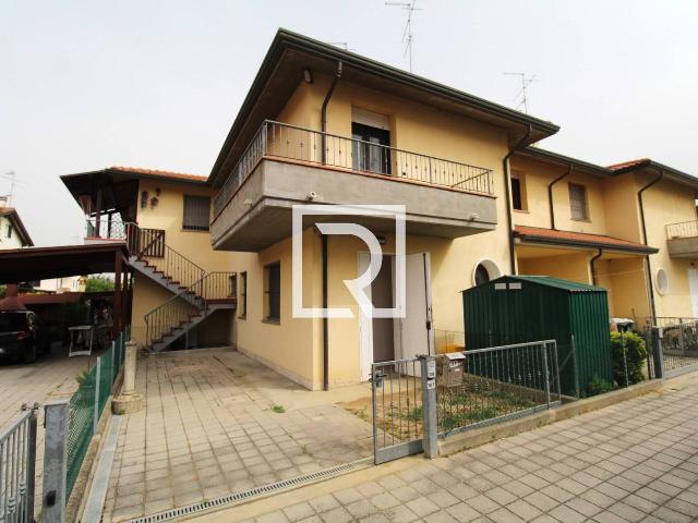 2-room flat in Via 25 Aprile 38, Alfonsine - Photo 1