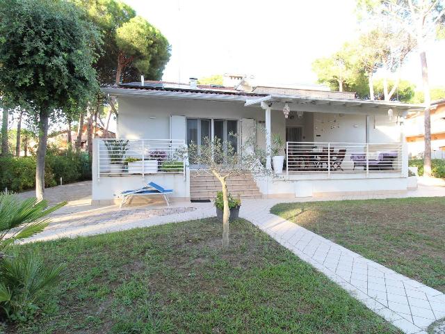 Villa in {3}, Viale degli Oleandri 10 - Foto 1