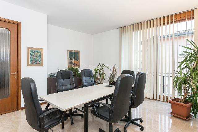 Büro, Bergamo - Foto 1