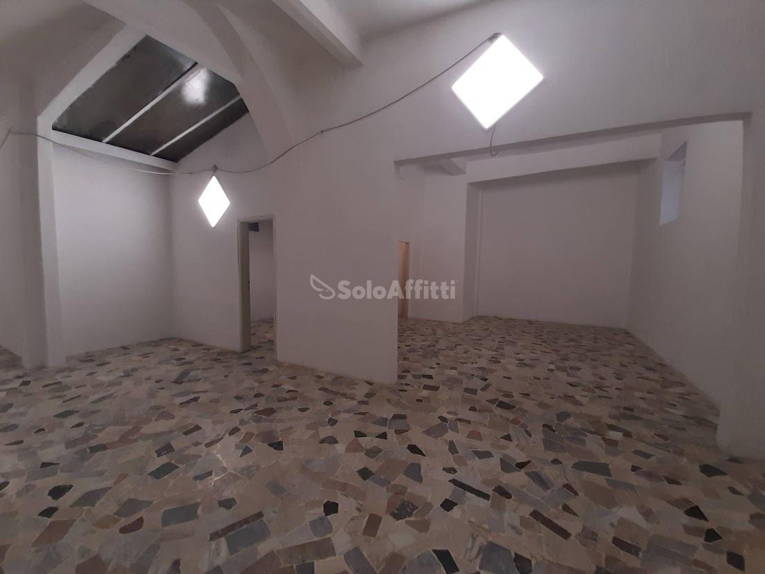 Negozio in Via Filippo Corridoni, Firenze, {3} - Foto 2