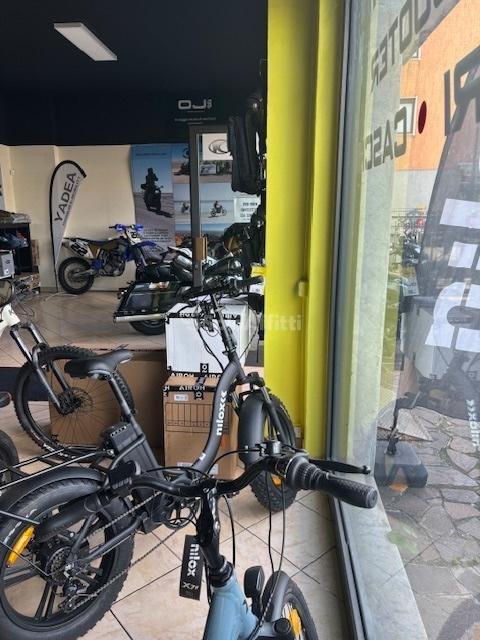 Negozio in Via Carlo Maria Maggi 30, Lesmo, {3} - Foto 2