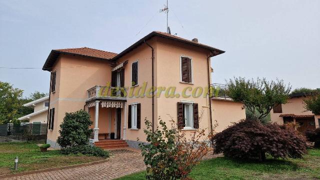 Villa in Via Giovanni Prati 21, Castelletto sopra Ticino - Foto 1