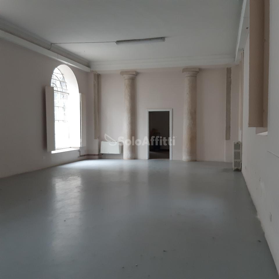 Laboratorio in Via dei Mille 33, Brescia, {3} - Foto 1