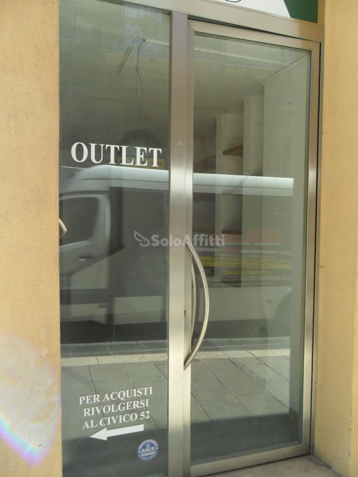 Negozio in Corso Vittorio Emanuele II 62, Caltanissetta, {3} - Foto 2