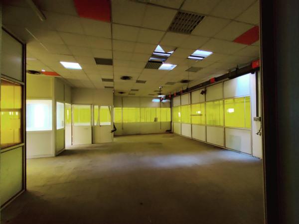 Capannone in Via Brecce 76, Loreto, {3} - Foto 2