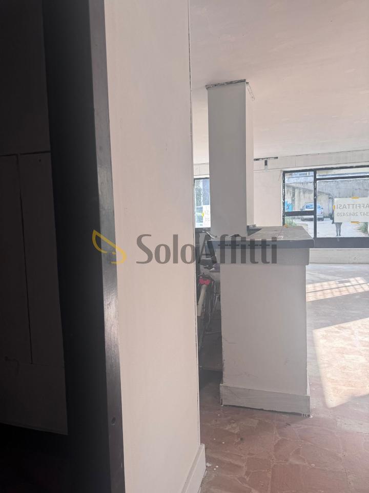 Negozio in Via N. Sauro, Pescara, {3} - Foto 2