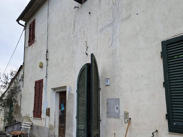 Vierzimmerwohnung in Via della Chiesa, Fucecchio - Foto 1