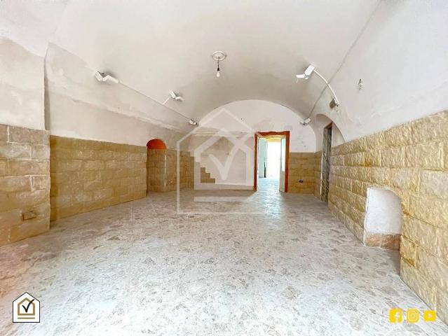 Detached house in Via Cesare Battisti, Triggiano - Photo 1