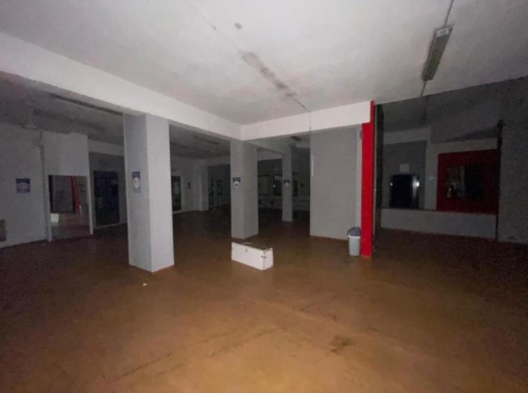 Magazzino in Via Torino, Roges, Rende, Cosenza, Calabria, 87036, Italia, Rende, {3} - Foto 1