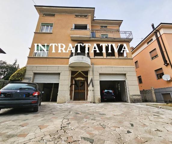 Apartament in Via San Rocco, Leffe - Photo 1