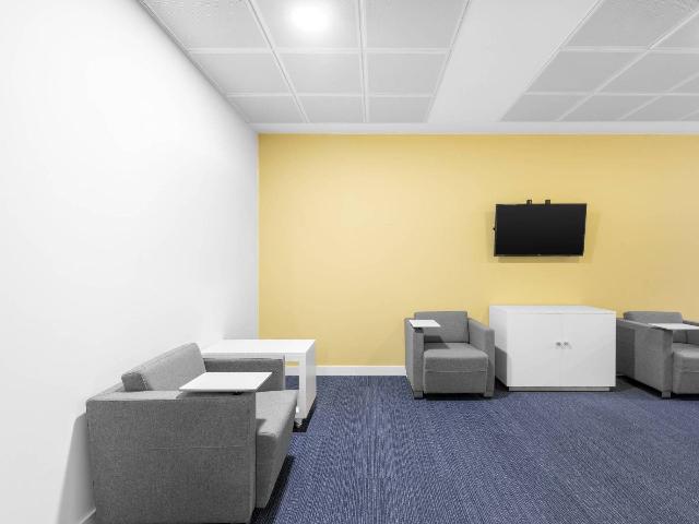 Shared office in {3}, Circonvallazione Nizza 262 - Photo 1