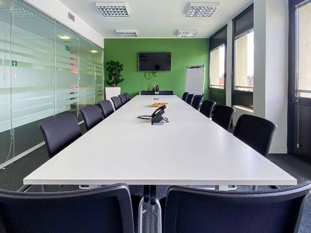 Shared office in Viale Angelo Masini 12, Bologna - Photo 1