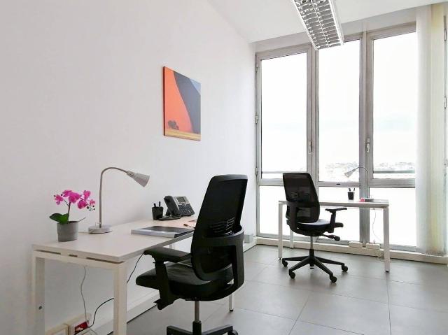 Gemeinschaftsbüro in Corso Novara 10, Napoli - Foto 1