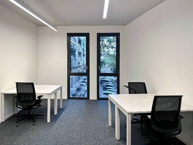 Shared office in Via Crescenzo del Monte 25, Roma - Photo 1