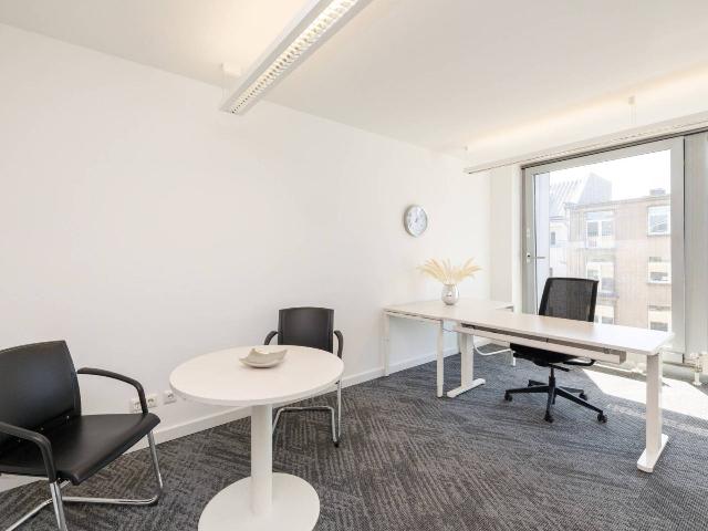 Shared office in Via Domenico Fiasella 16/5, Genova - Photo 1