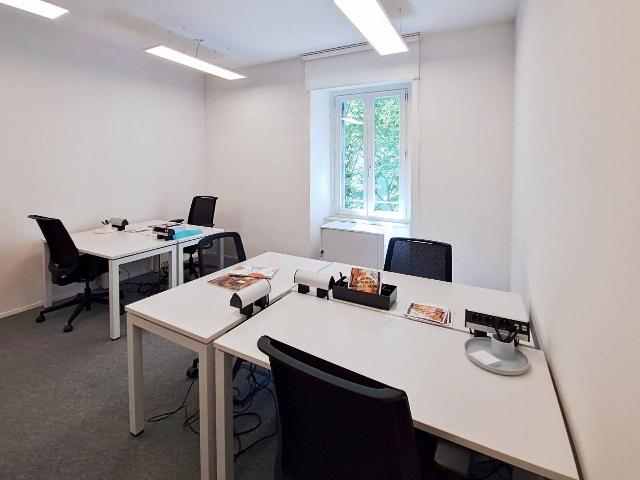 Shared office in Via Vittore Veneto 54b, Roma - Photo 1