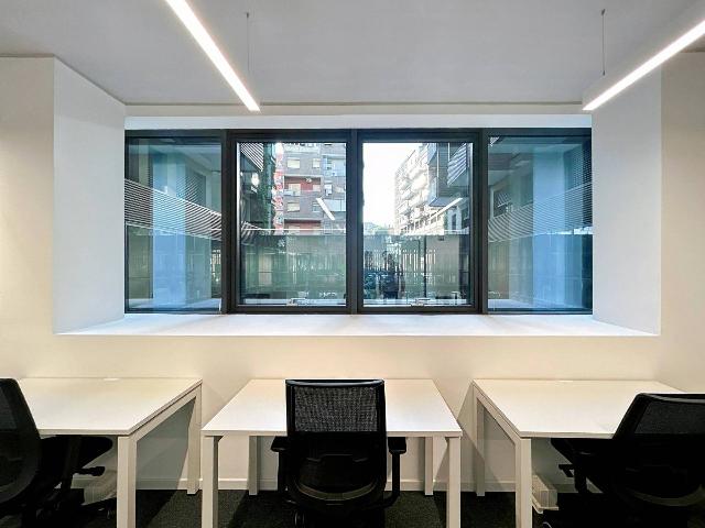 Shared office in Via Crescenzo del Monte 25, Roma - Photo 1