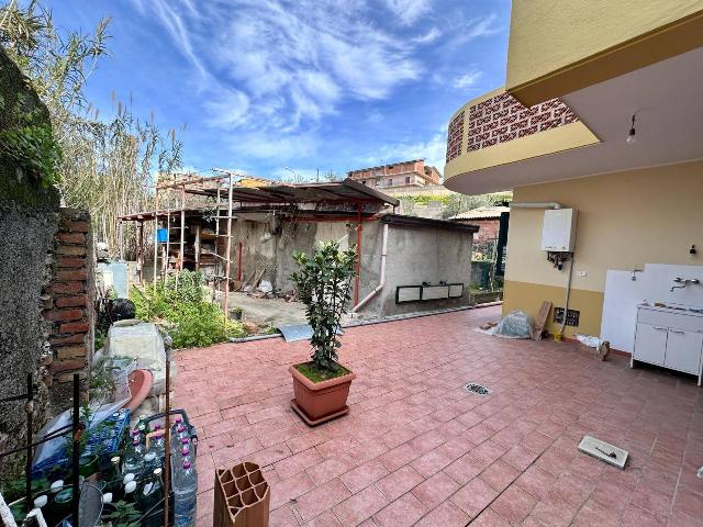 Casa indipendente in Vicolo Vallone 6, Barcellona Pozzo di Gotto - Foto 1