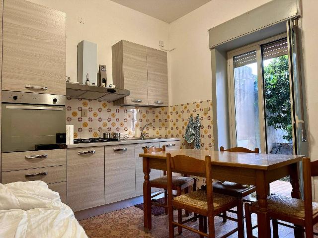 Apartament in {3}, Via Francesco Lo Sardo - Photo 1