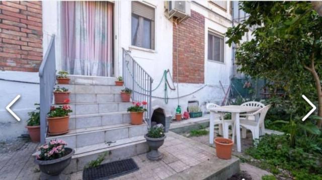 Detached house in Piazza Giovanni Verga 13, Barcellona Pozzo di Gotto - Photo 1