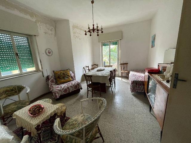 4-room flat in Rione Panteini, Barcellona Pozzo di Gotto - Photo 1