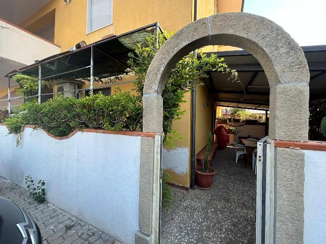 3-room flat in Via Palermo, Furnari - Photo 1